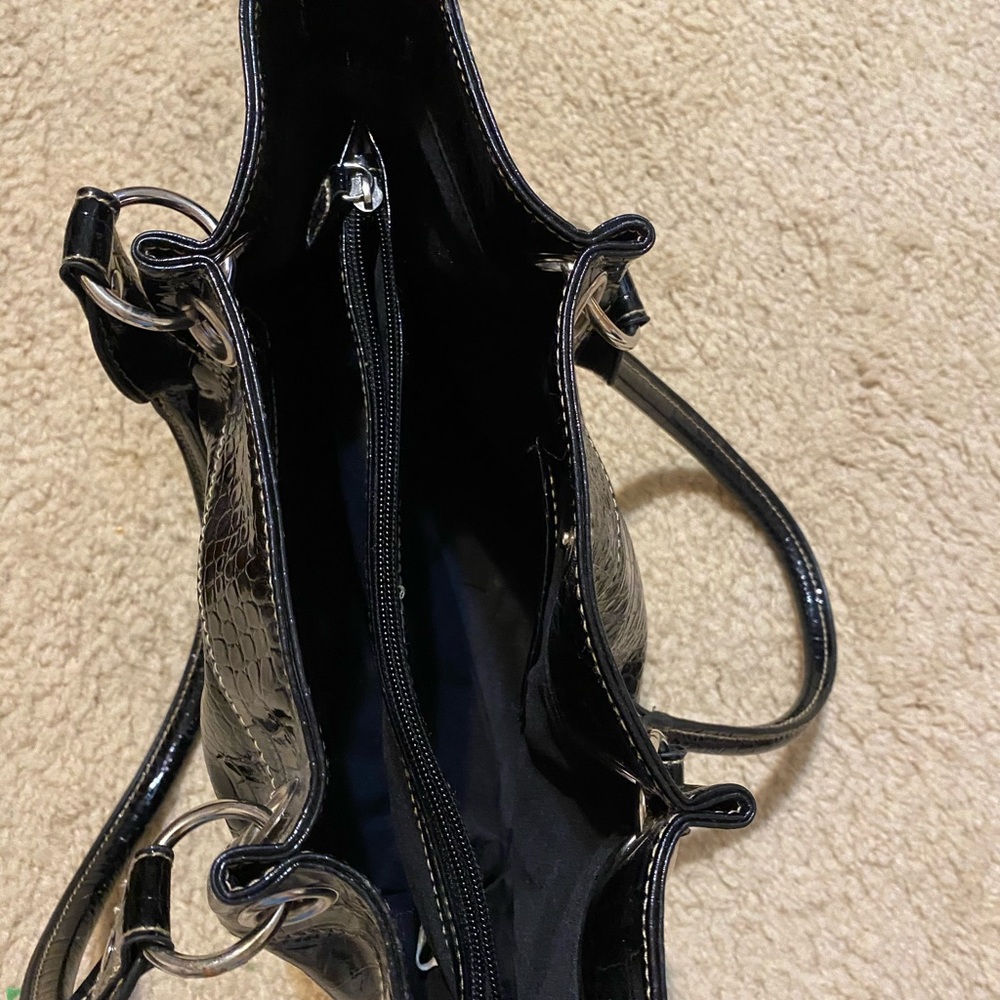 Purse - Picture 3 of 4